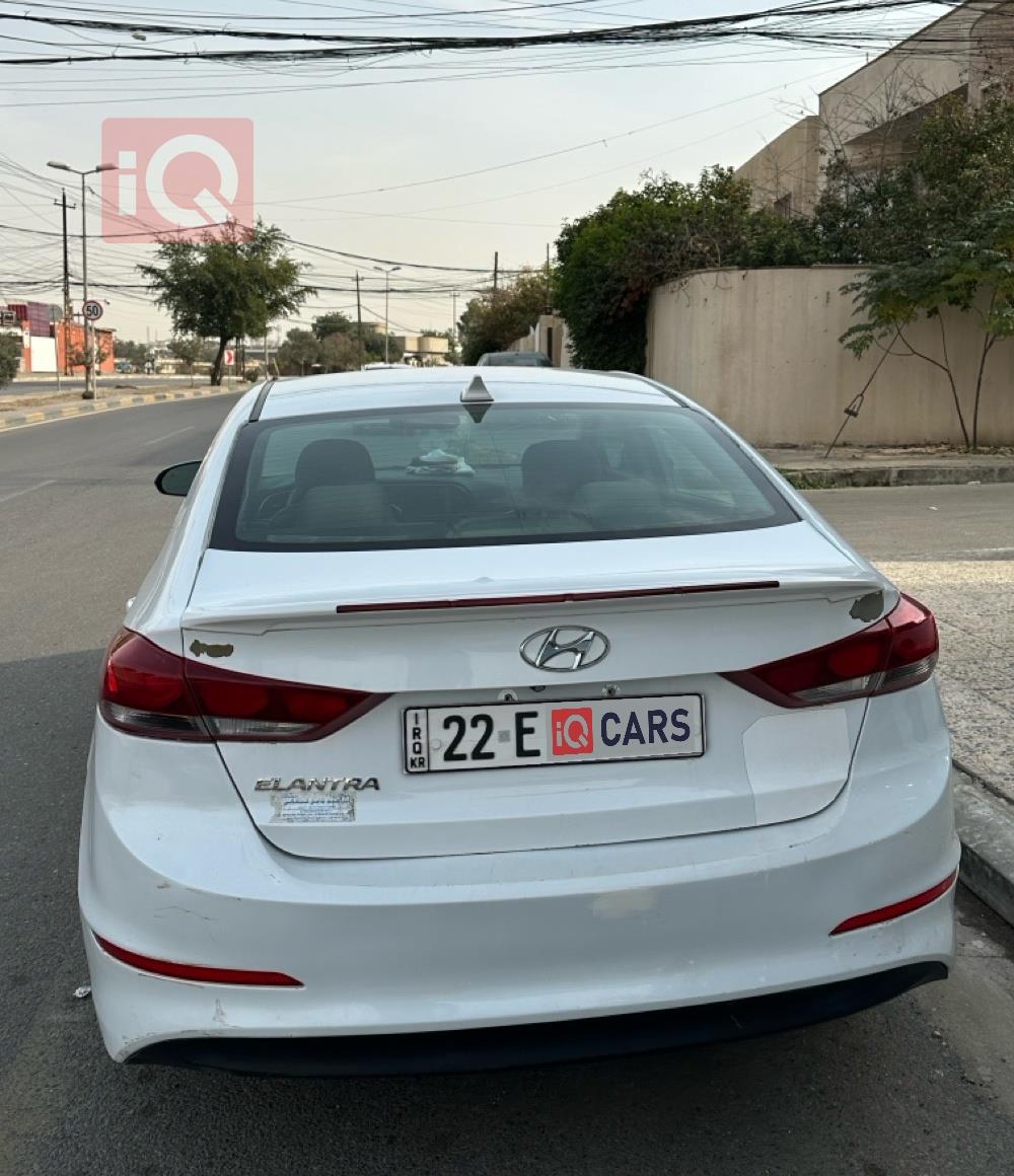 هيونداي النترا